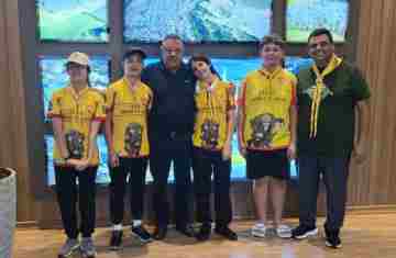 Guaraniaçu - Prefeito Ronaldo Cazella recebe representantes do Clube de Desbravadores Desmond Doss